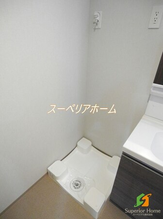 PEAKS神田の物件内観写真